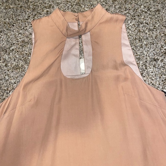 Revolve Lovers and Friends Beautiful Escape swing dress sur la plage size medium - Picture 7 of 12